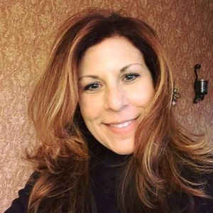 Meet your Posher, Daniela